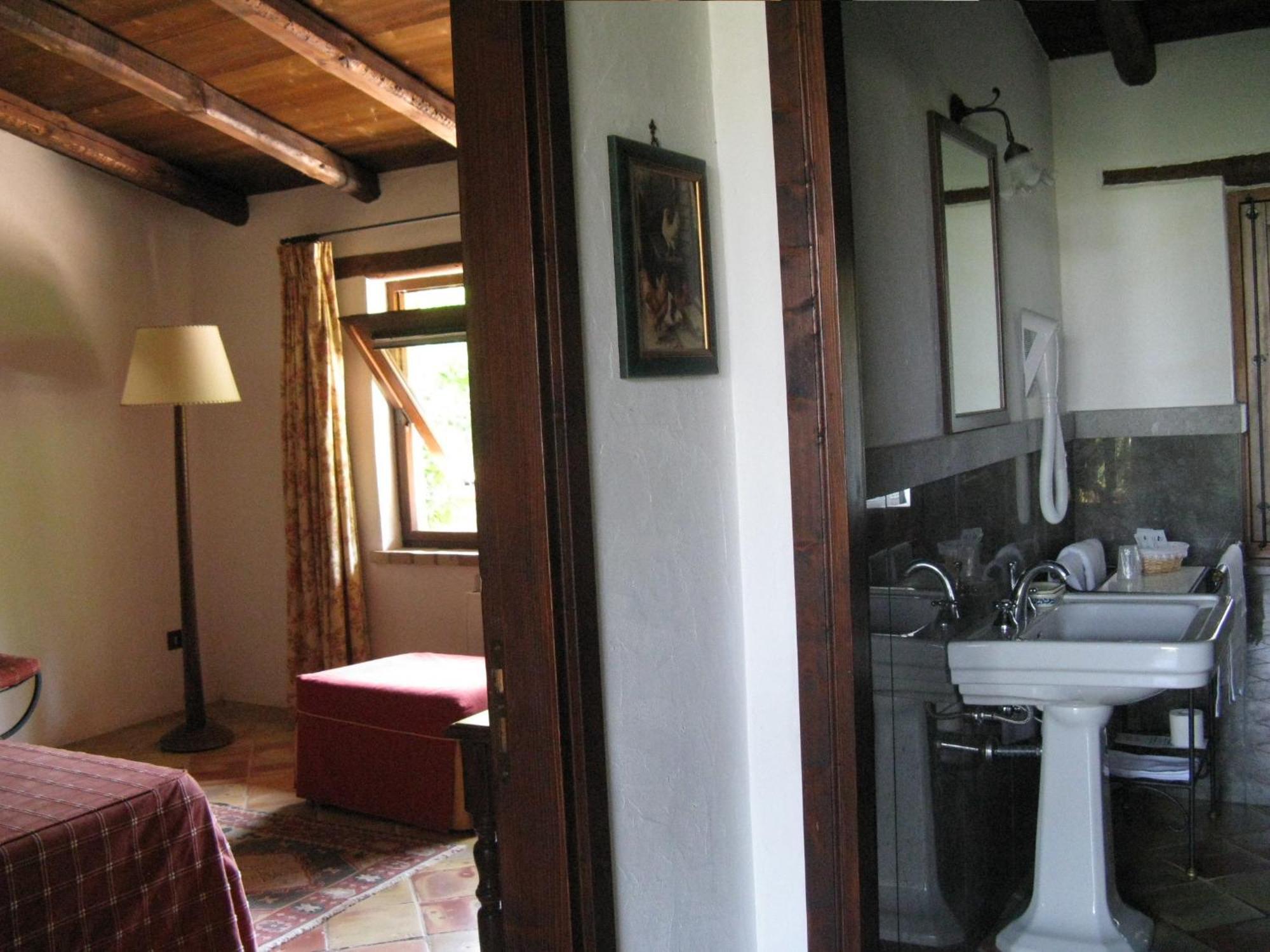 Crapa Licca Villa Ventimiglia di Sicilia Room photo