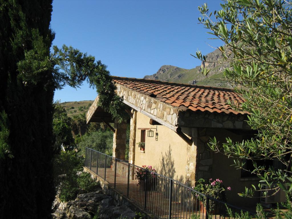 Crapa Licca Villa Ventimiglia di Sicilia Exterior photo