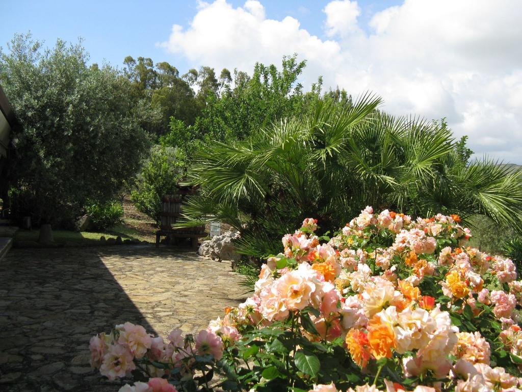 Crapa Licca Villa Ventimiglia di Sicilia Exterior photo