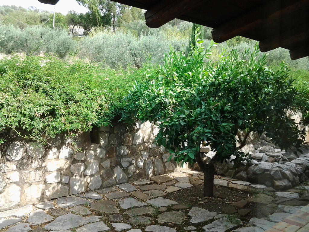 Crapa Licca Villa Ventimiglia di Sicilia Exterior photo